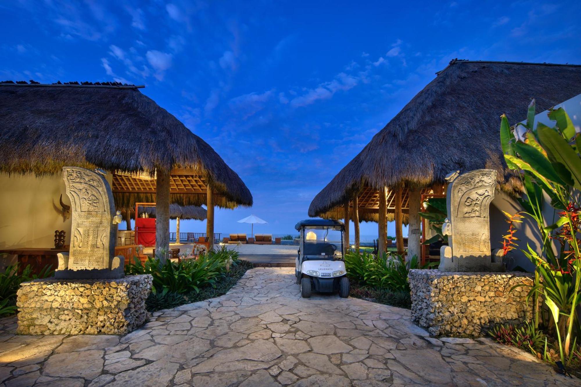Lelewatu Resort Sumba Watukarere Ngoại thất bức ảnh