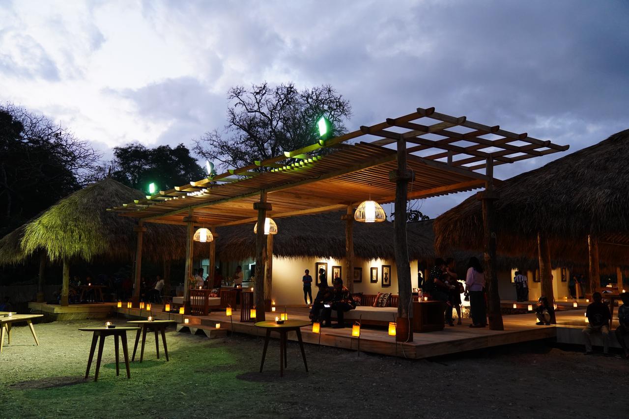 Lelewatu Resort Sumba Watukarere Ngoại thất bức ảnh